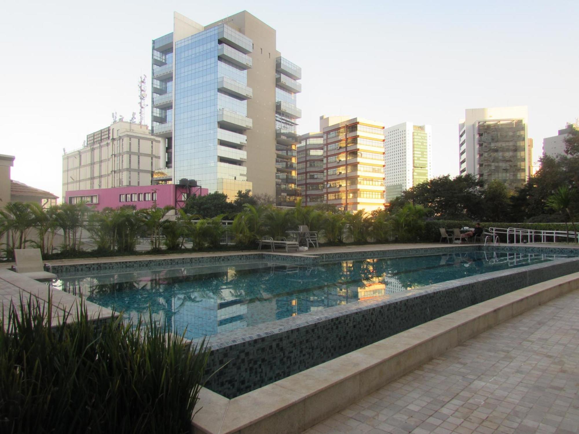 Thera Pinheiros-Sp Brazil São Paulo Luaran gambar